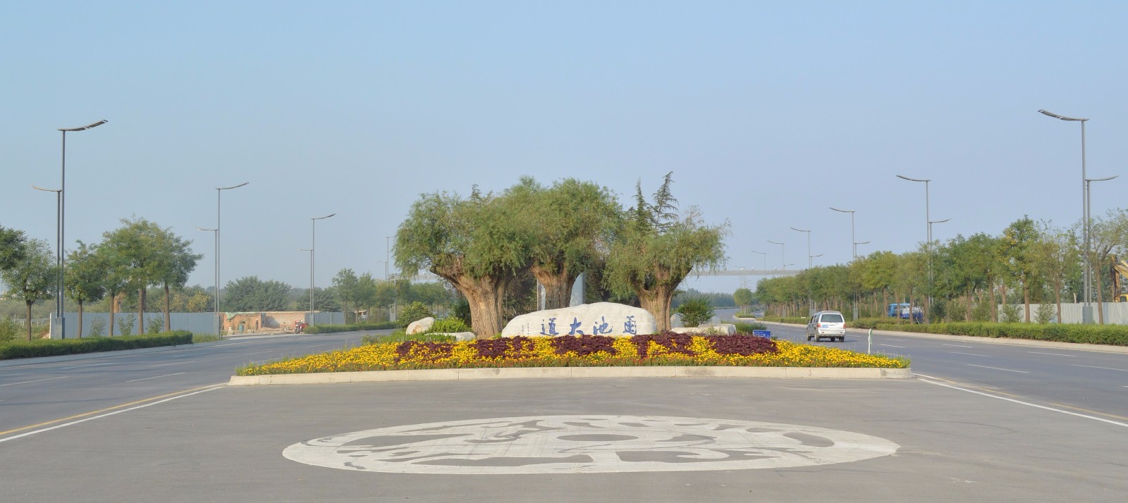 咸陽(yáng)蘭池大道照明工程.JPG